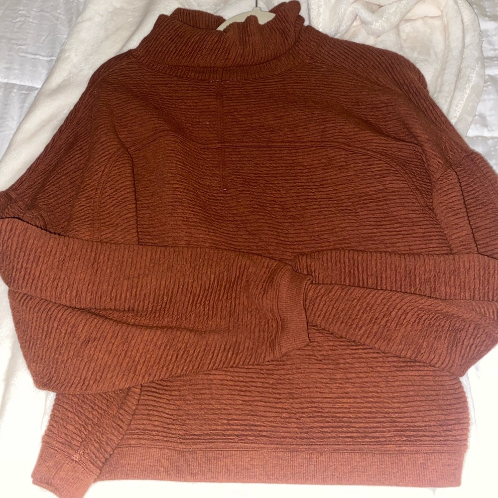 COPY - Lululemon crewneck
